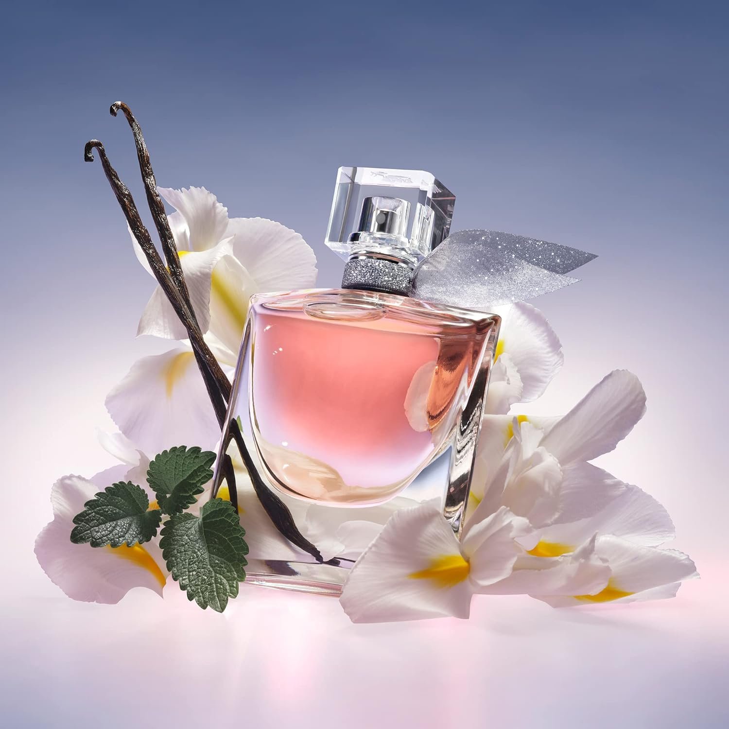 Lancôme La Vie Est Belle Eau de Parfum - Long Lasting Fragrance with Notes of Iris, Earthy Patchouli, Warm Vanilla  Spun Sugar - Floral  Sweet Womens Perfume