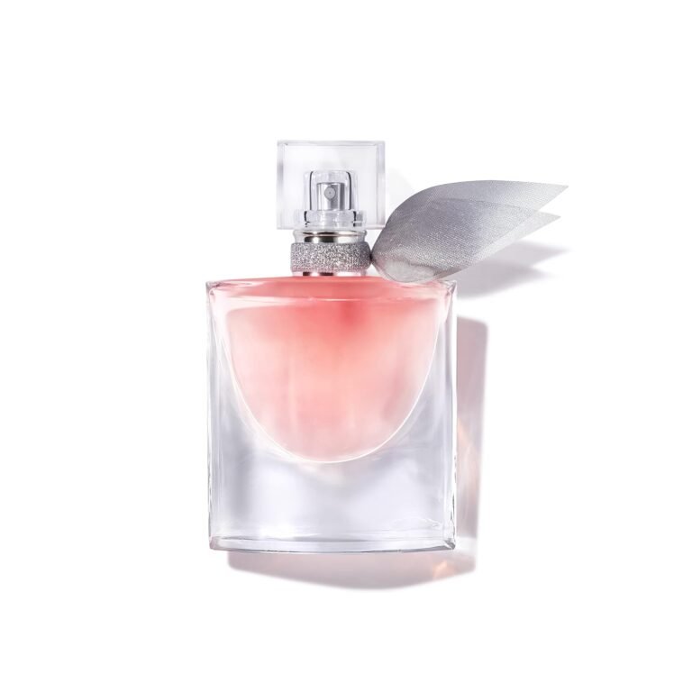 lancome la vie est belle eau de parfum long lasting fragrance with notes of iris earthy patchouli warm vanilla spun suga